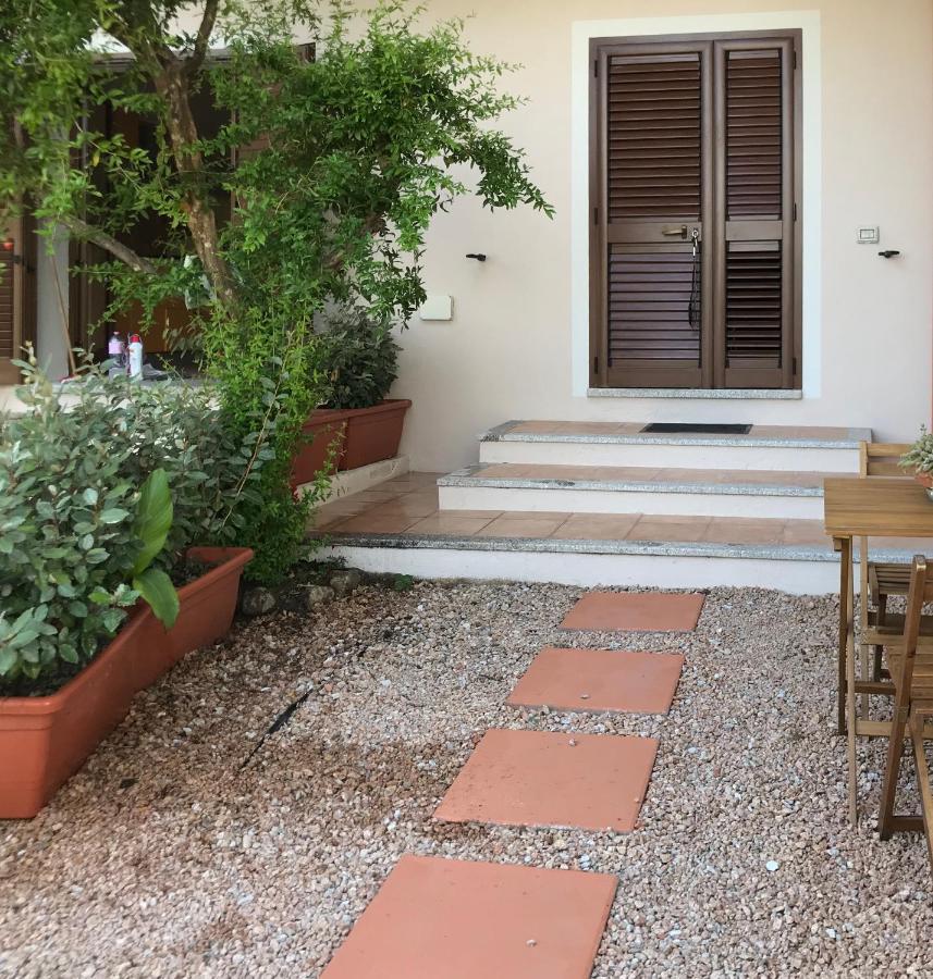 Appartamento Blue House Badesi Esterno foto